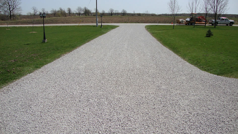 Expert Gravel Driveways Service Maidenhead | LadBrook Home Improvements