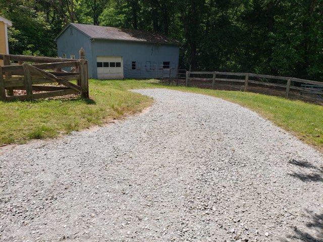 Expert Gravel Driveways Service Maidenhead | LadBrook Home Improvements