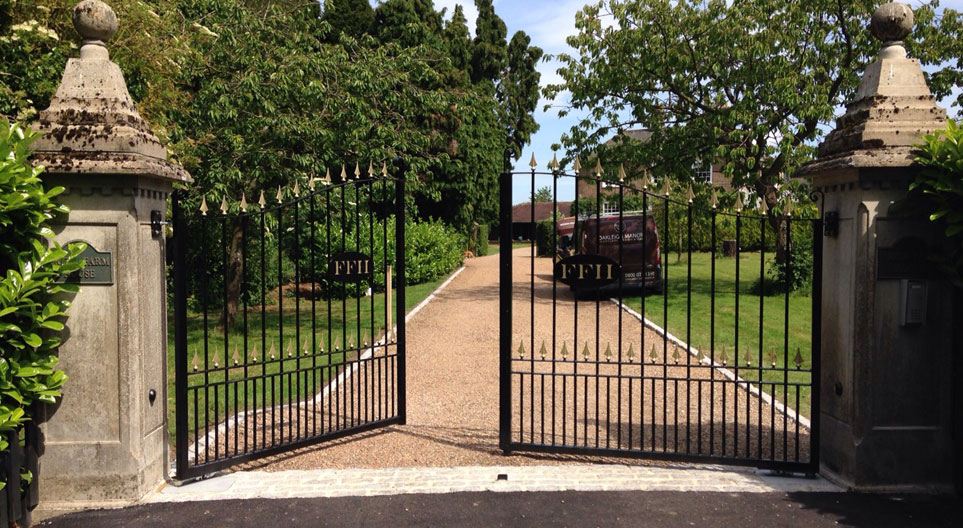 Best Block Paving, Driveways & Patio Installation in West Hampstead | LadBrook