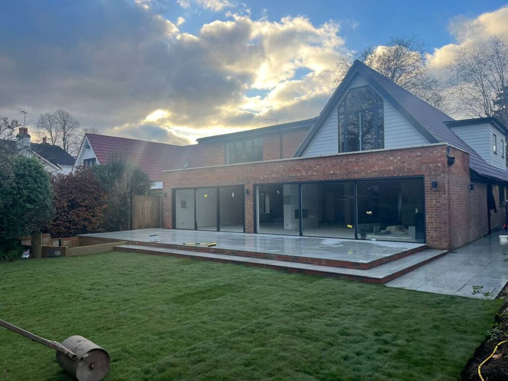 Expert Block Paving, Driveways & Patio Installation in Watford | LadBrook